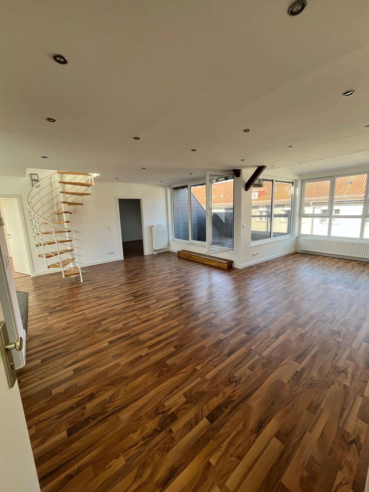Thumbnail-Wohnung zum Mieten in Braunschweig 1.300,00 € 125 m²