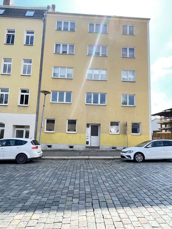 Thumbnail-Wohnung zum Mieten in Plauen 450,00 € 100.38 m²