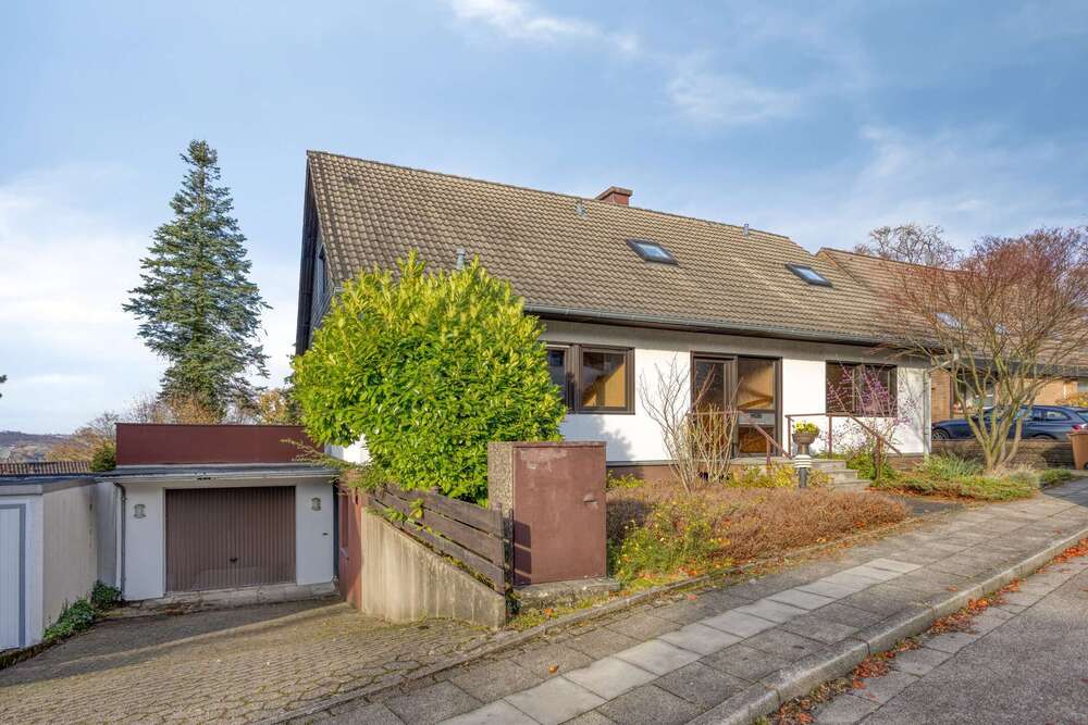 Thumbnail-Haus zum Kaufen in Essen 399.000,00 € 272 m²