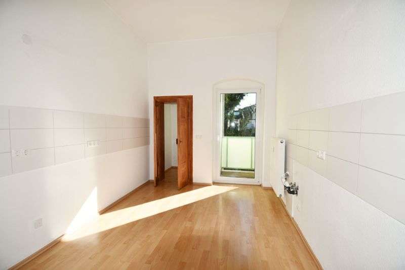 Thumbnail-Wohnung zum Mieten in Riesa 637,00 € 97.85 m²