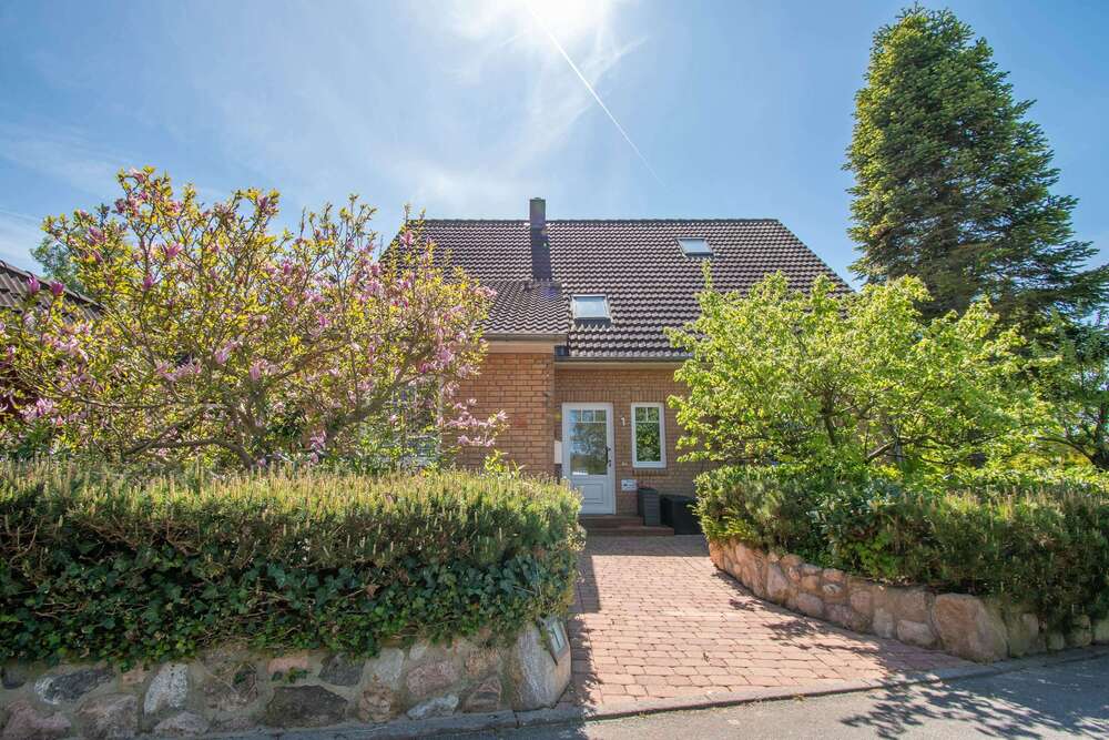Thumbnail-Haus zum Kaufen in Twedt 355.000,00 € 177.38 m²