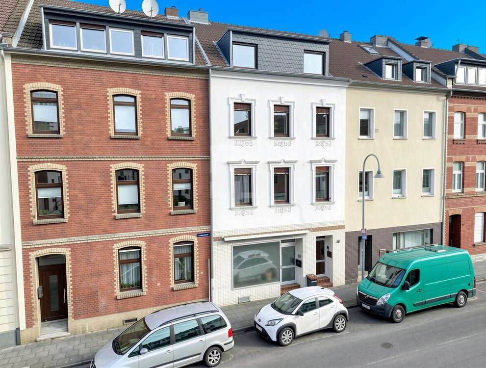 Thumbnail-Haus zum Kaufen in Köln 759.000,00 € 220 m²