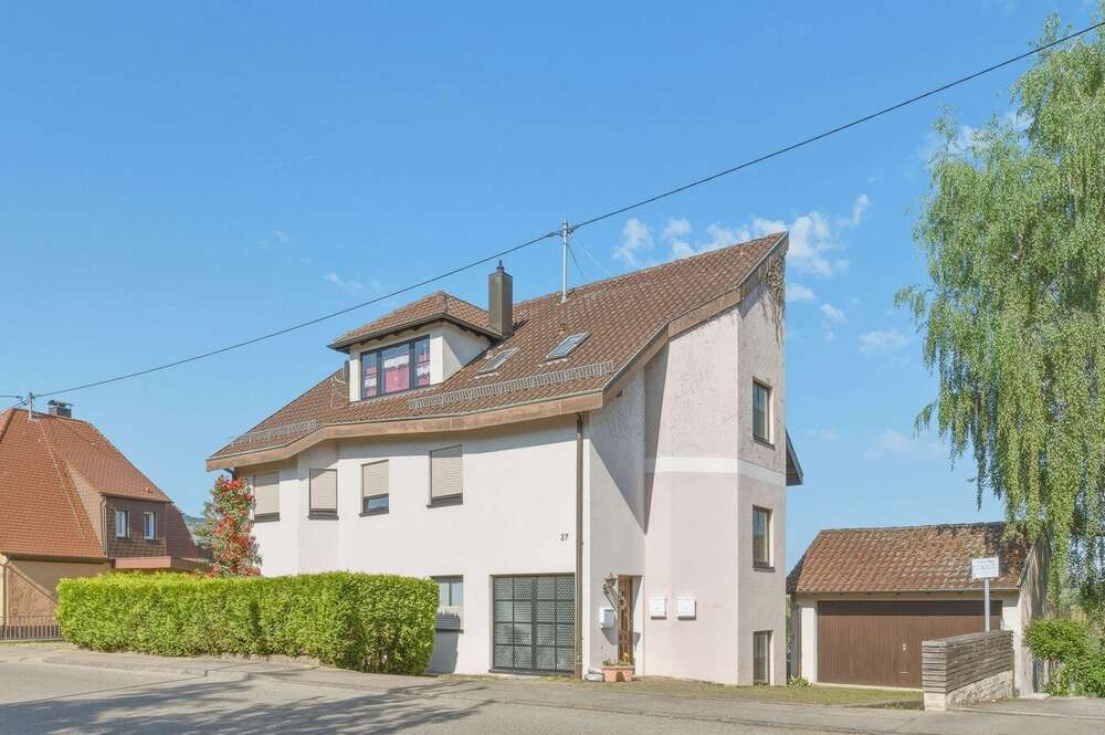 Thumbnail-Wohnung zum Kaufen in Neuffen 258.000,00 € 100 m²