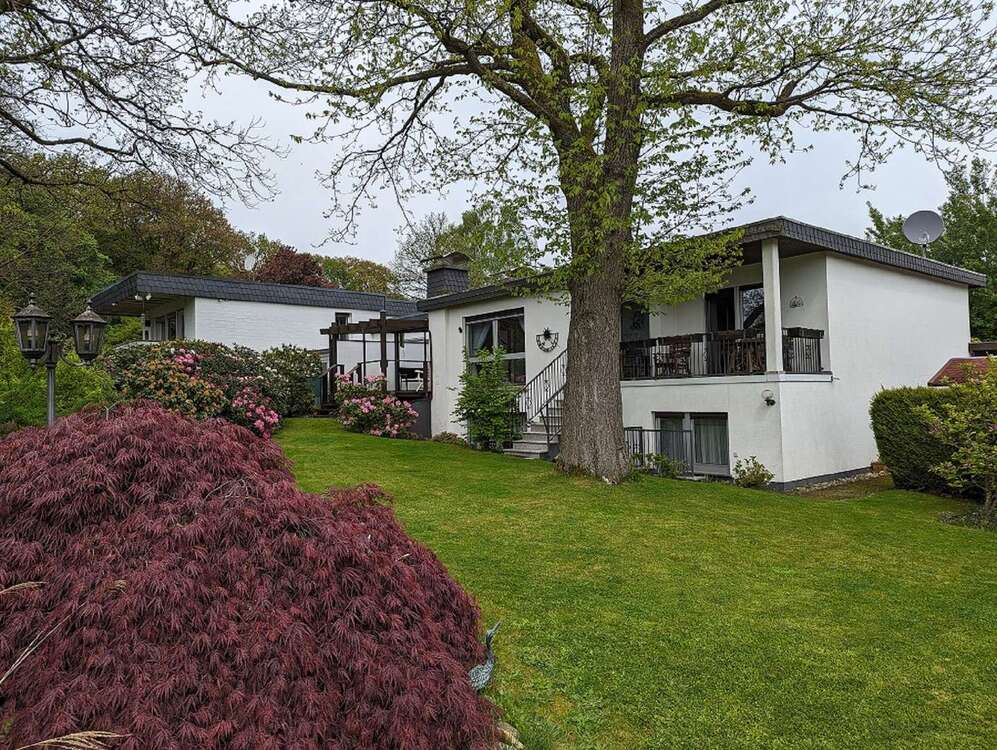 Thumbnail-Haus zum Kaufen in Glashütten-Schloßborn 599.900,00 € 164 m²