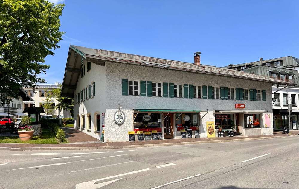 Thumbnail-Haus zum Kaufen in Prien am Chiemsee 1.490.000,00 € 550 m²