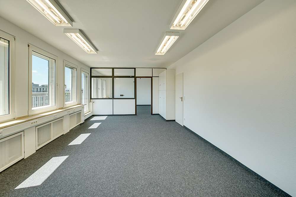 Thumbnail-Büro in Düsseldorf 1.881,00 € 171 m²
