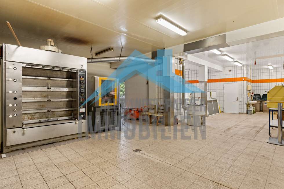 Thumbnail-Einzelhandel in Espenau 900,00 € 180 m²