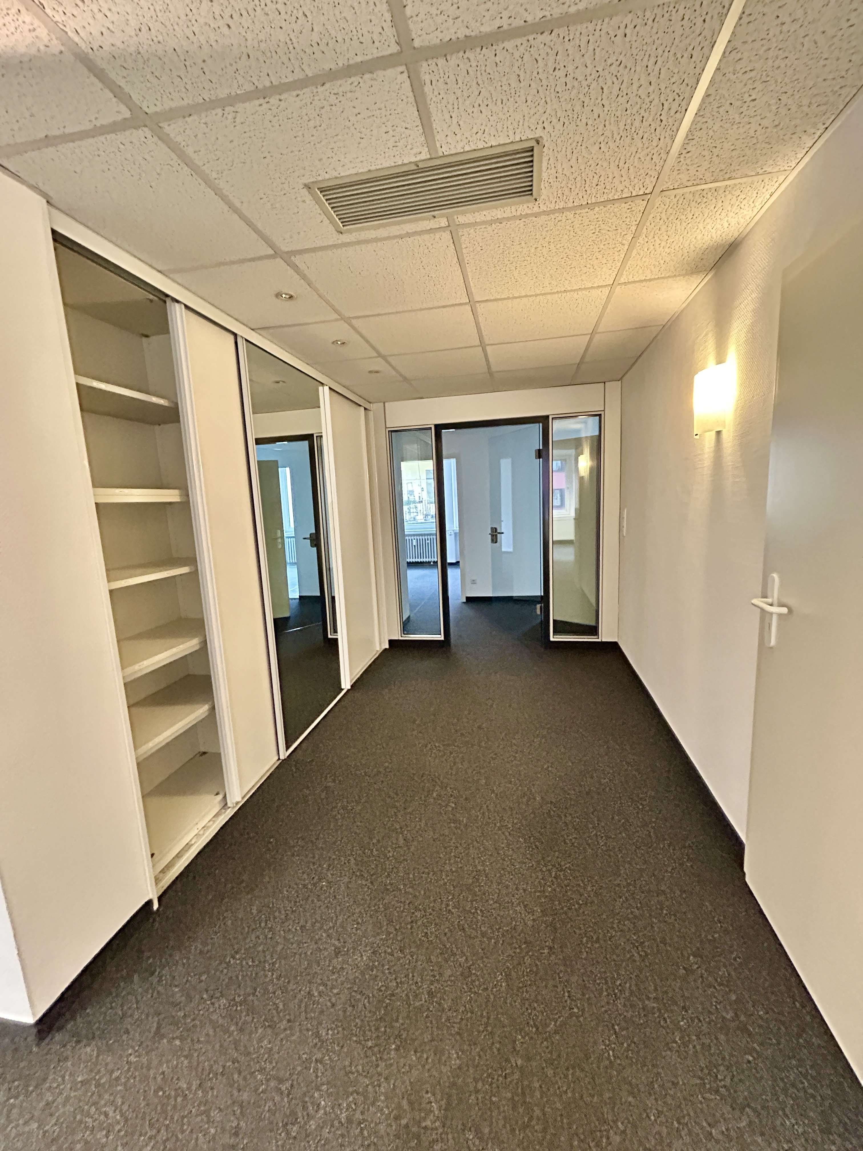 Thumbnail-Büro in Düsseldorf 1.860,00 € 155 m²