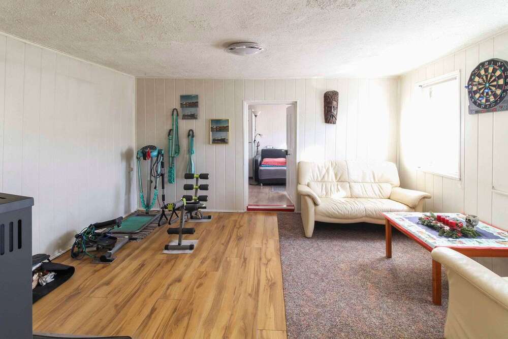 Thumbnail-Haus zum Kaufen in Auma-Weidatal 75.000,00 € 90.14 m²