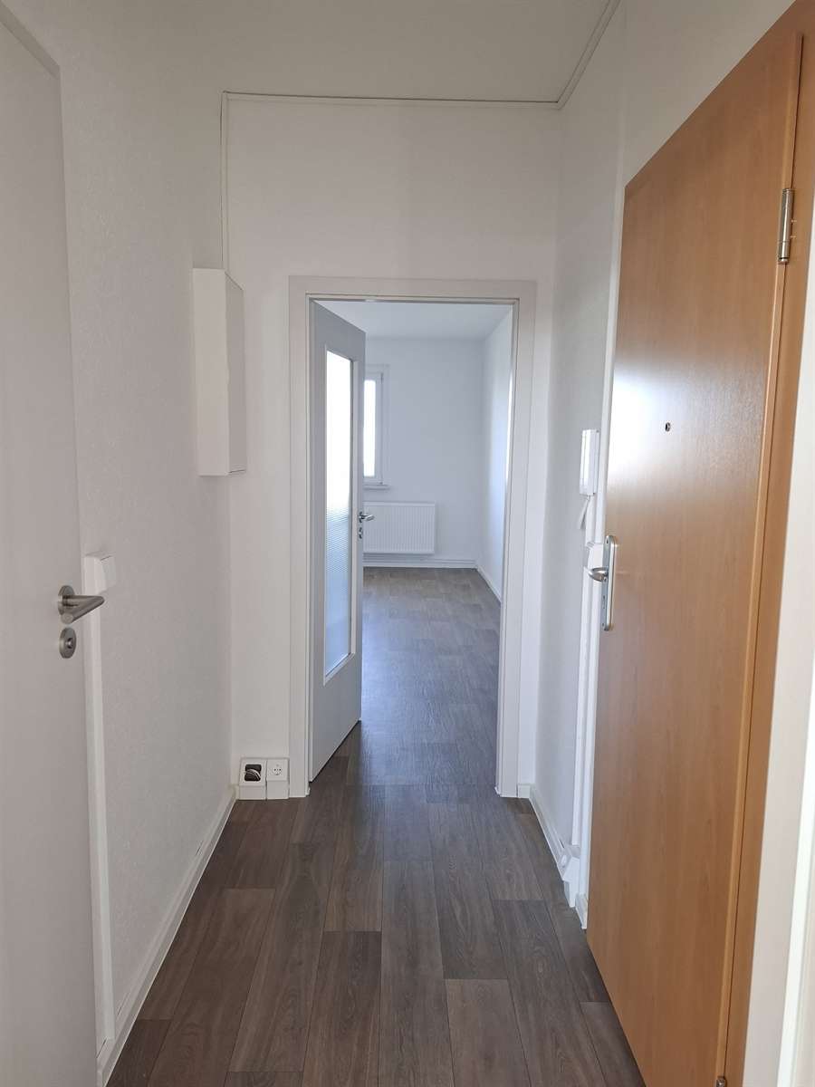 Thumbnail-Wohnung zum Mieten in Glauchau 365,00 € 54.6 m²