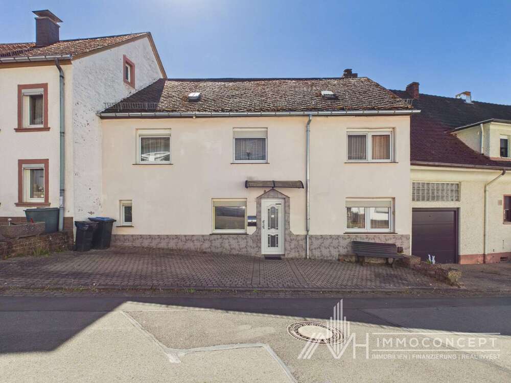 Thumbnail-Haus zum Kaufen in Landscheid Niederkail 120.000,00 € 130 m²