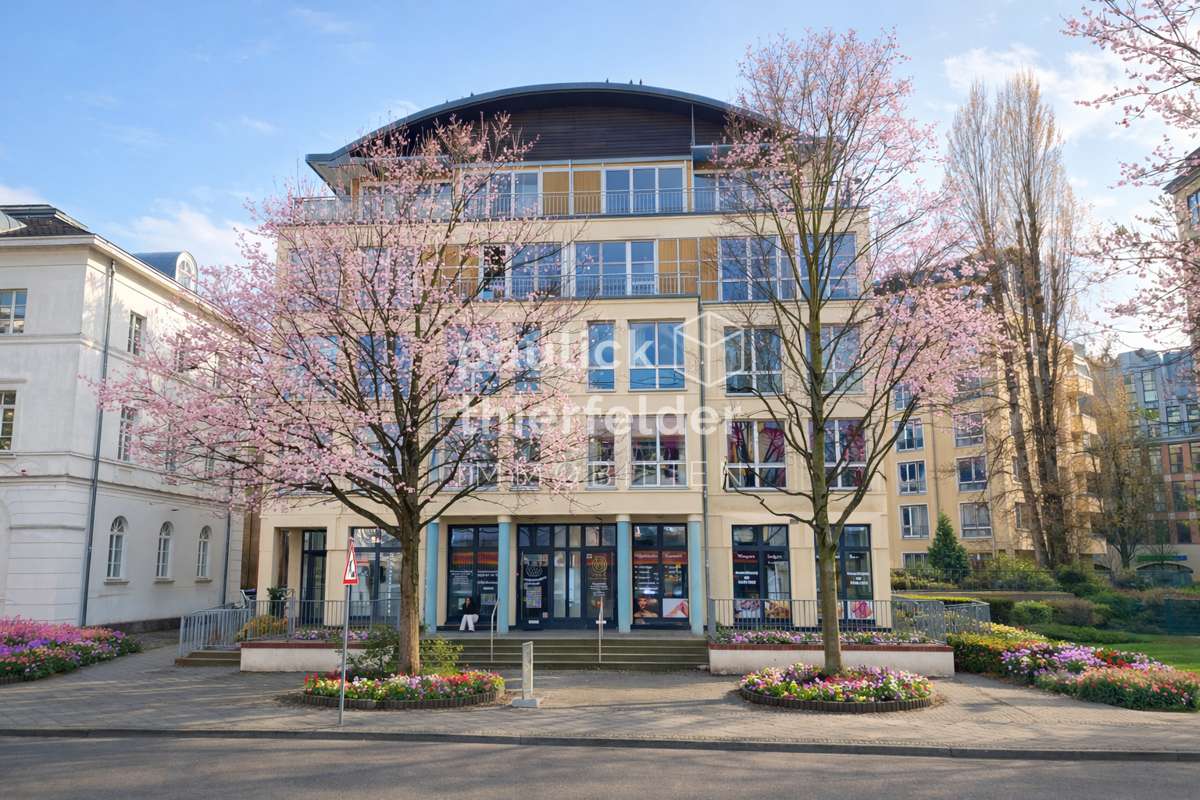 Thumbnail-Wohnung zum Kaufen in Leipzig 205.000,00 € 47 m²