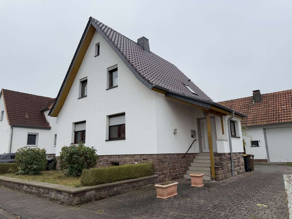 Thumbnail-Haus zum Kaufen in Wesertal 175.000,00 € 100 m²
