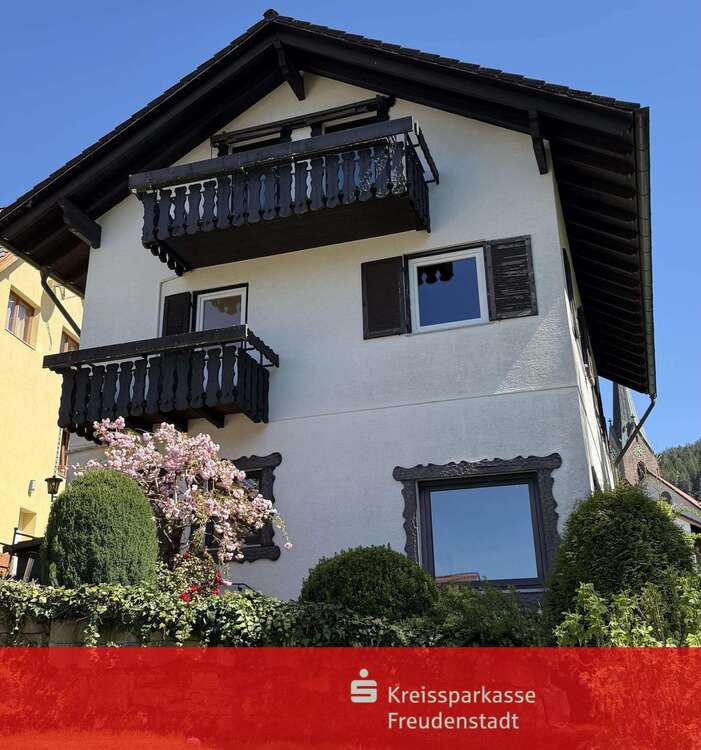 Thumbnail-Haus zum Kaufen in Baiersbronn 215.000,00 € 178.45 m²