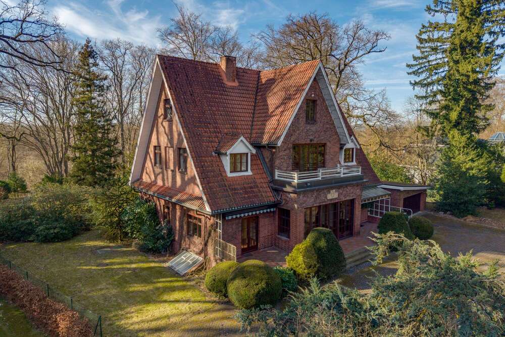 Thumbnail-Haus zum Kaufen in Hamburg Sasel 3.100.000,00 € 430 m²