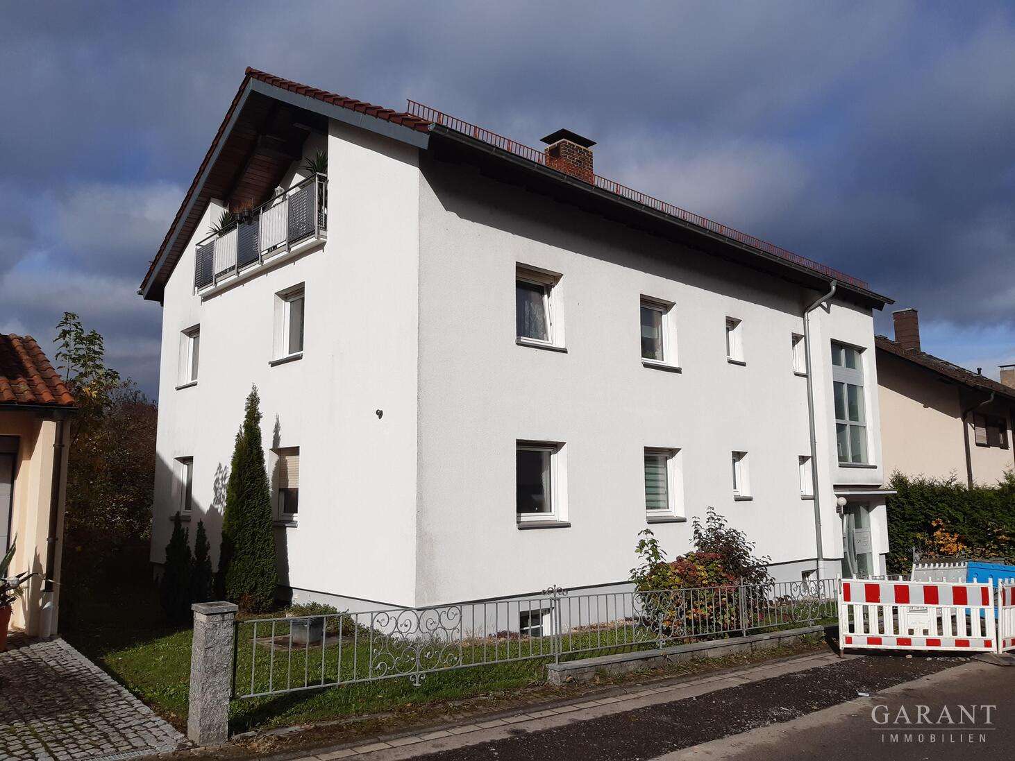 Thumbnail-Haus zum Kaufen in Karlsruhe 850.000,00 € 320 m²