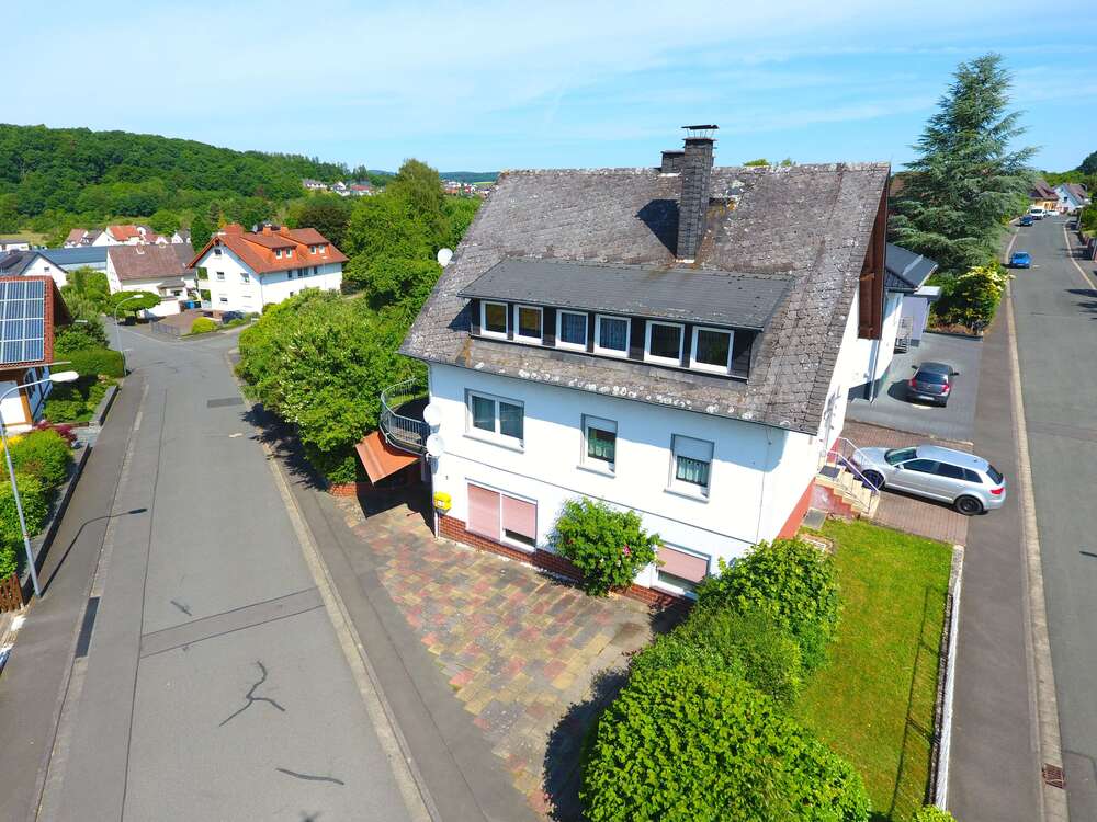 Thumbnail-Haus zum Kaufen in Solms 345.000,00 € 208 m²