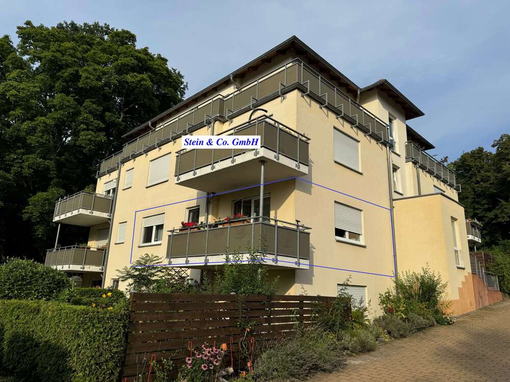 Thumbnail-Wohnung zum Kaufen in Werder (Havel) 195.000,00 € 61.81 m²