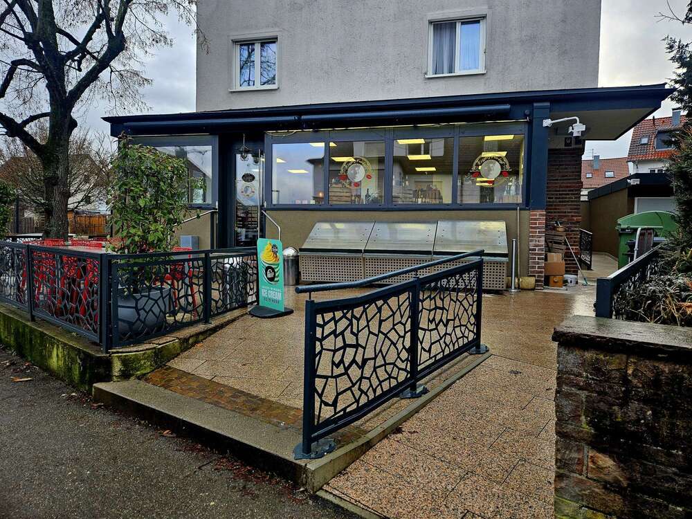 Thumbnail-Einzelhandel in Stuttgart 1.400,00 € 75 m²