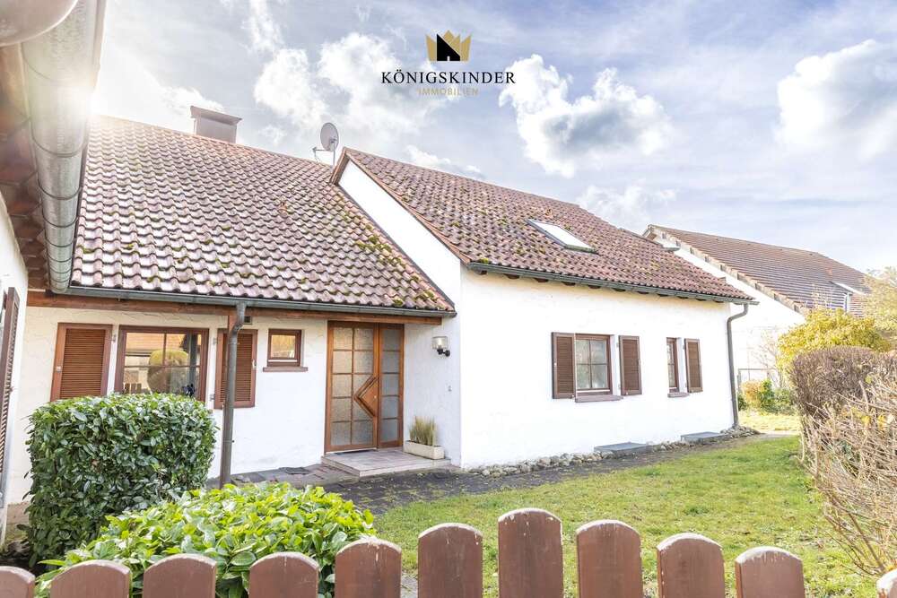 Thumbnail-Haus zum Kaufen in Althengstett Neuhengstett 849.000,00 € 210 m²