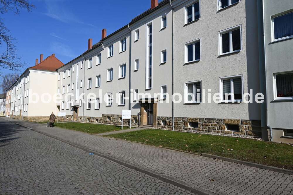 Thumbnail-Wohnung zum Mieten in Zeitz 390,00 € 66.14 m²