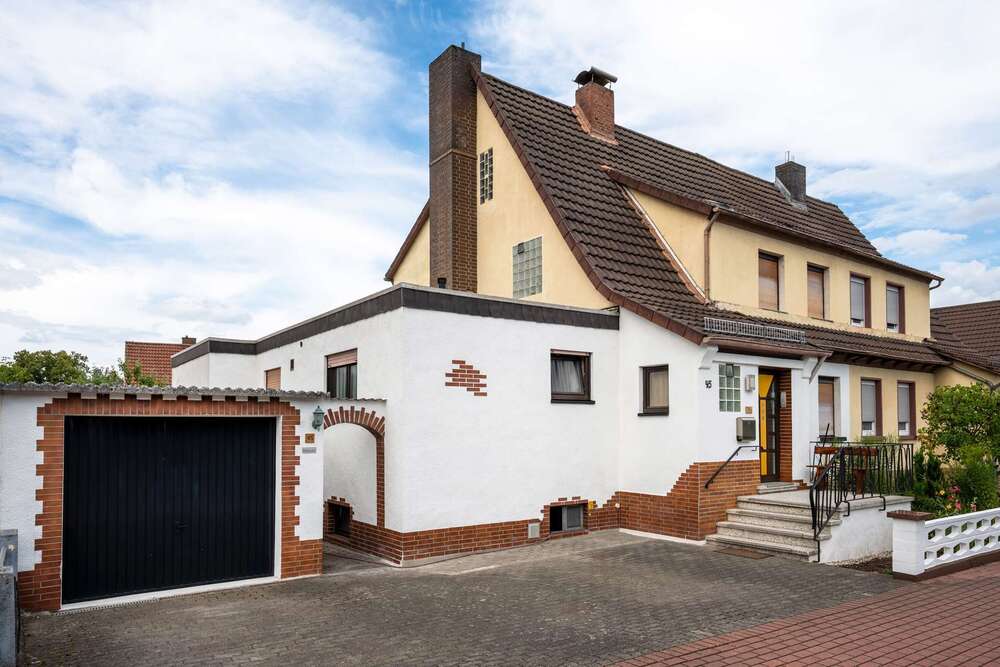 Thumbnail-Haus zum Kaufen in Bebra 249.000,00 € 232 m²