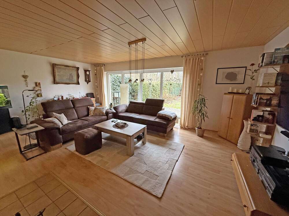 Thumbnail-Haus zum Kaufen in Niedernhausen- Niederseelbach 529.000,00 € 149.56 m²