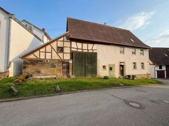 Thumbnail-Haus zum Kaufen in Brackenheim-Neipperg 180.000,00 € 120 m²