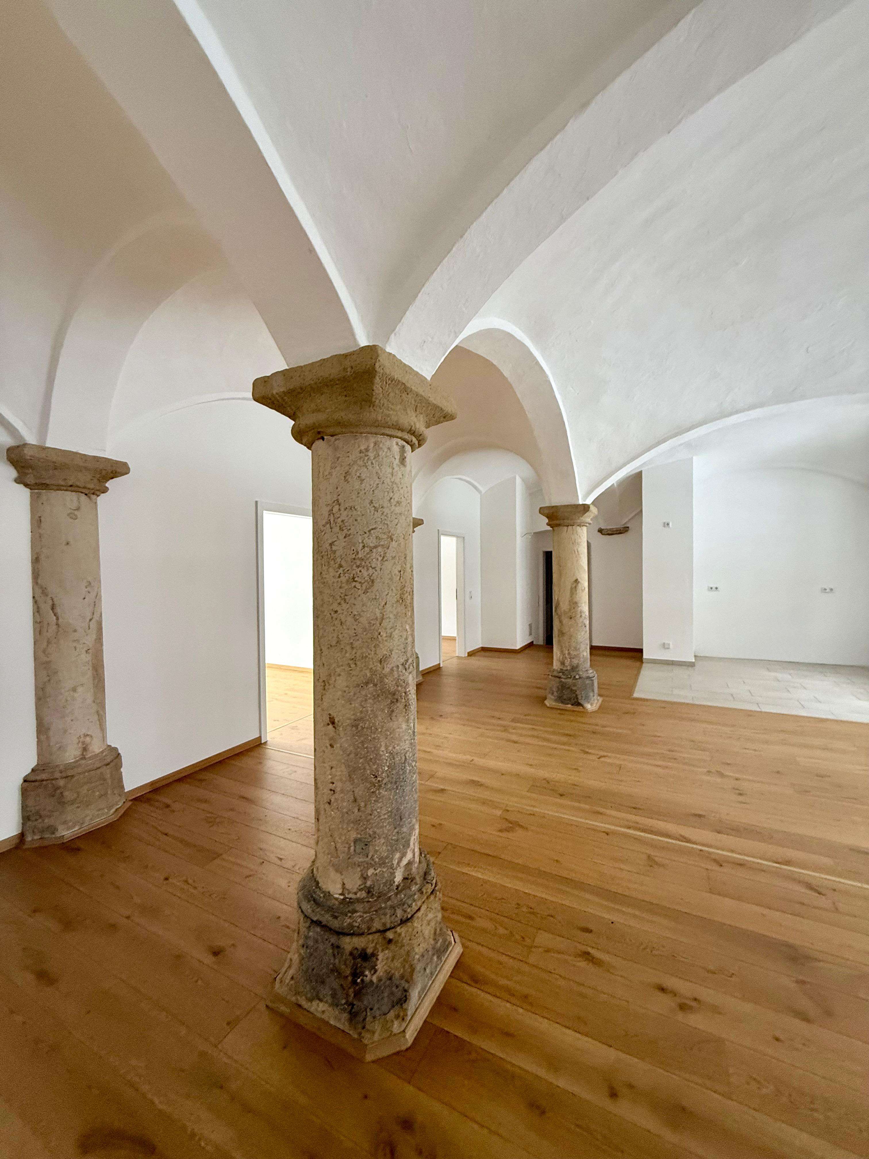 Thumbnail-Wohnung zum Kaufen in Taubenheim 329.000,00 € 141.79 m²