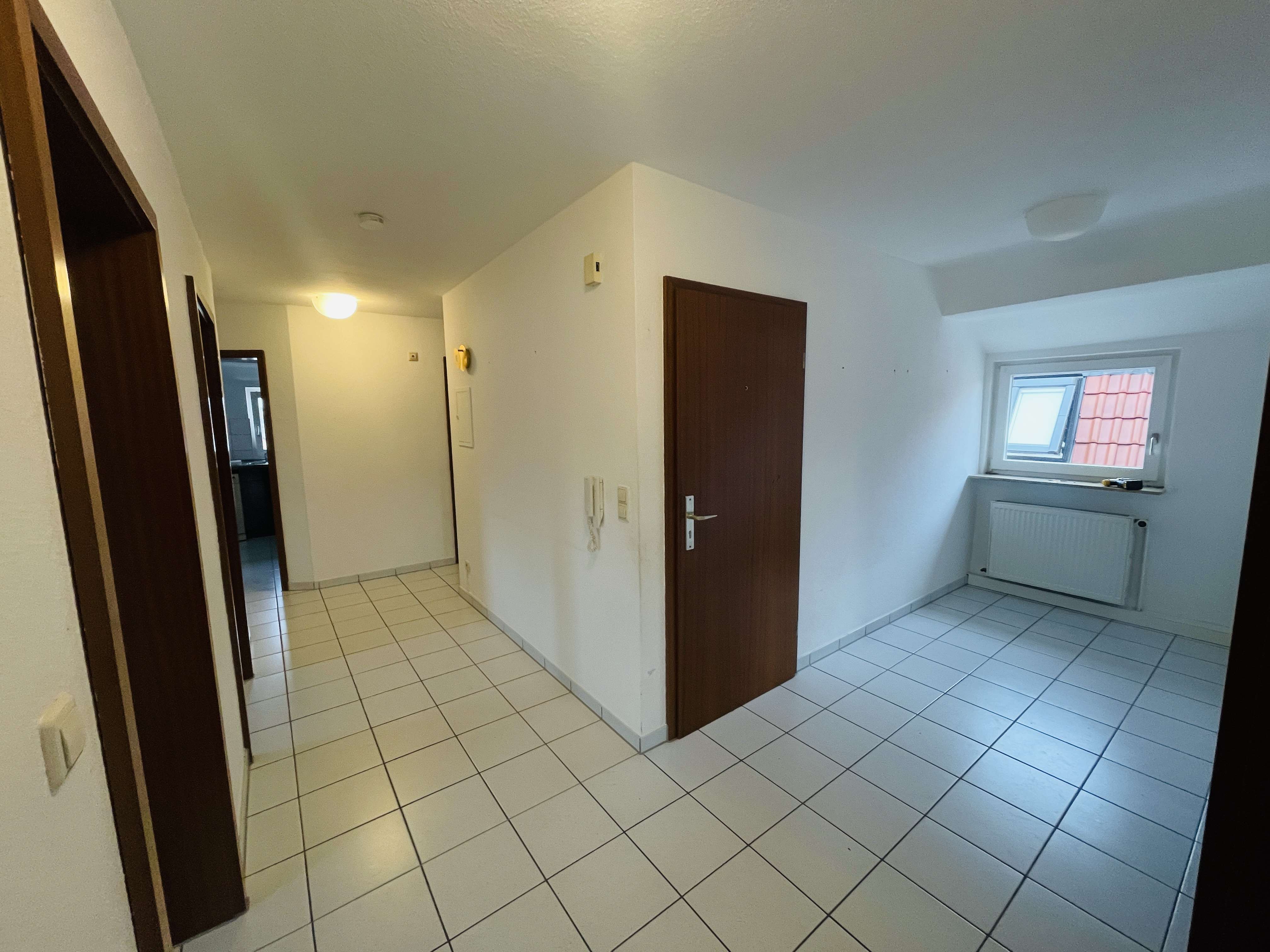 Thumbnail-Wohnung zum Mieten in Heilbronn-Böckinhen 1.100,00 € 105 m²