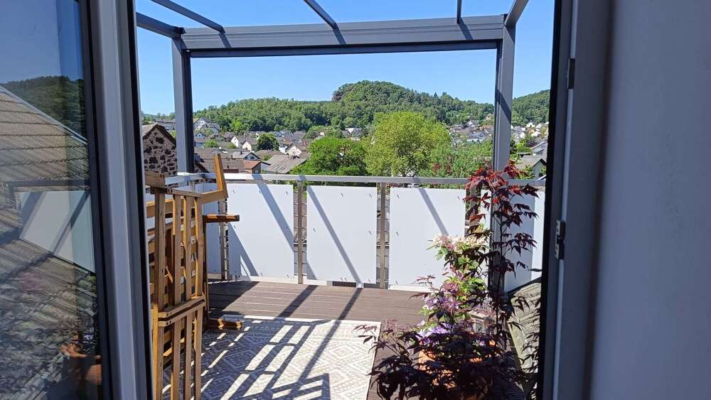 Thumbnail-Wohnung zum Mieten in Andernach Eich 980,00 € 135 m²