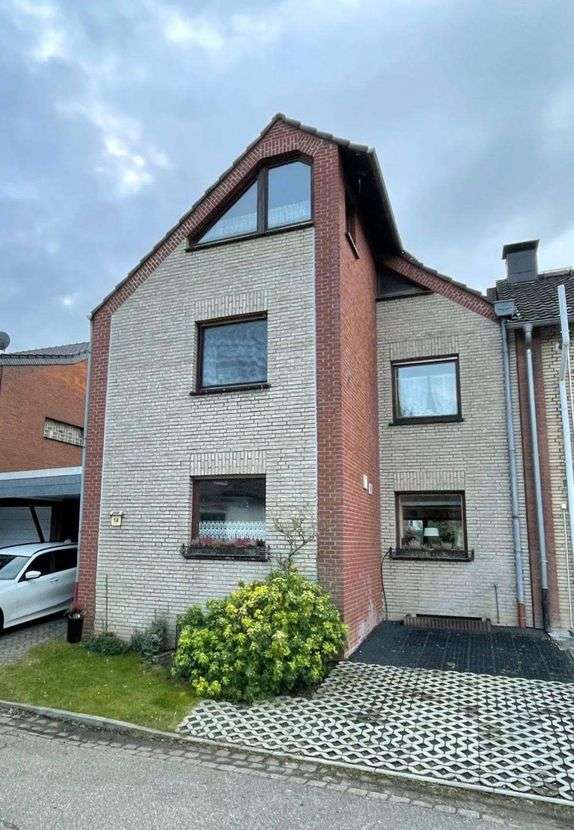 Thumbnail-Haus zum Kaufen in Moers 449.000,00 € 148 m²