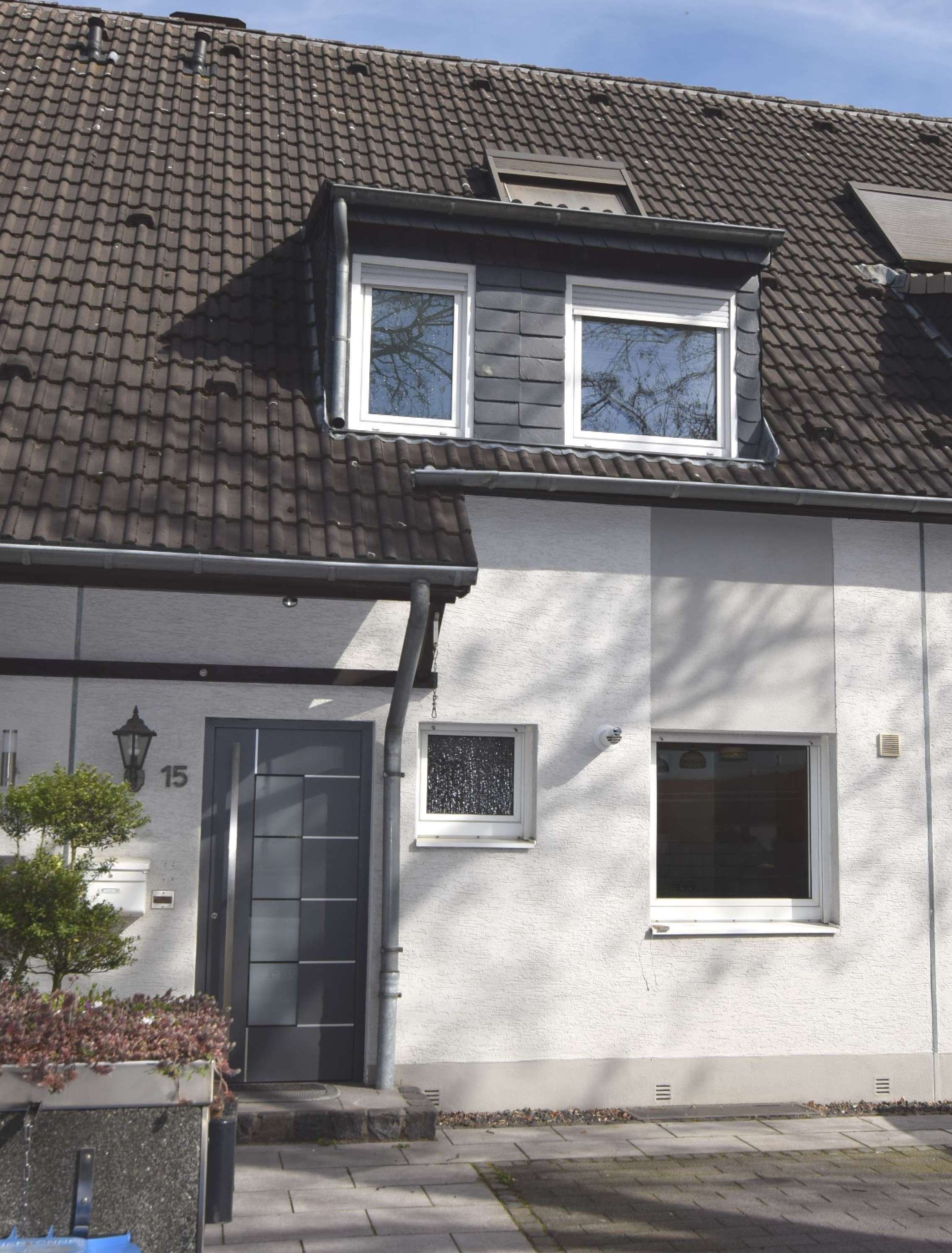 Thumbnail-Haus zum Kaufen in Düsseldorf 479.000,00 € 108.8 m²