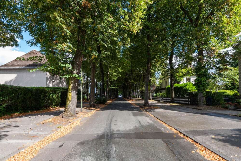 Thumbnail-Haus zum Kaufen in Essen 439.000,00 € 245 m²