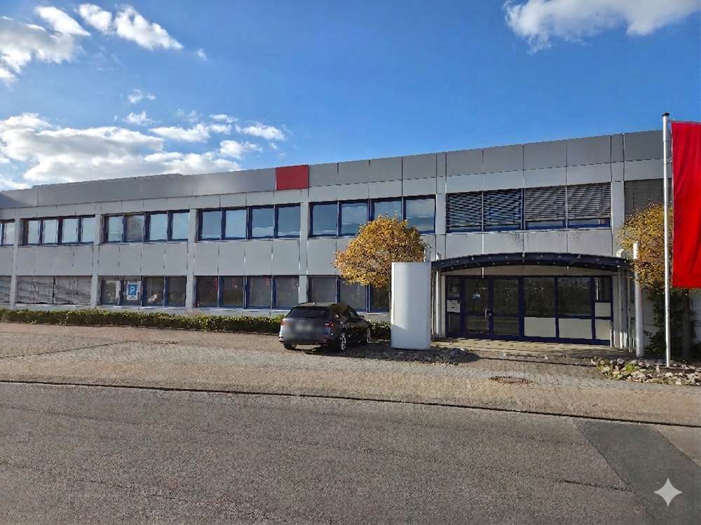 Thumbnail-Halle in Isernhagen-Altwarmbüchen 11.550,00 € 2270 m²