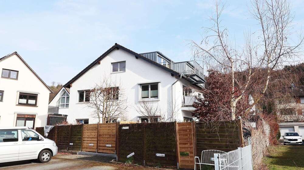 Thumbnail-Wohnung zum Kaufen in Rösrath 280.000,00 € 97 m²