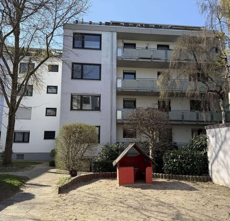 Thumbnail-Wohnung zum Kaufen in Umkirch 220.000,00 € 78.5 m²