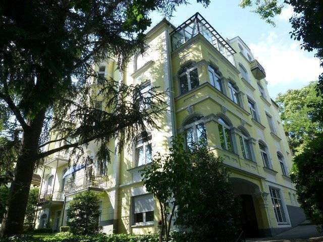 Thumbnail-Wohnung zum Mieten in Wiesbaden 2.600,00 € 174 m²