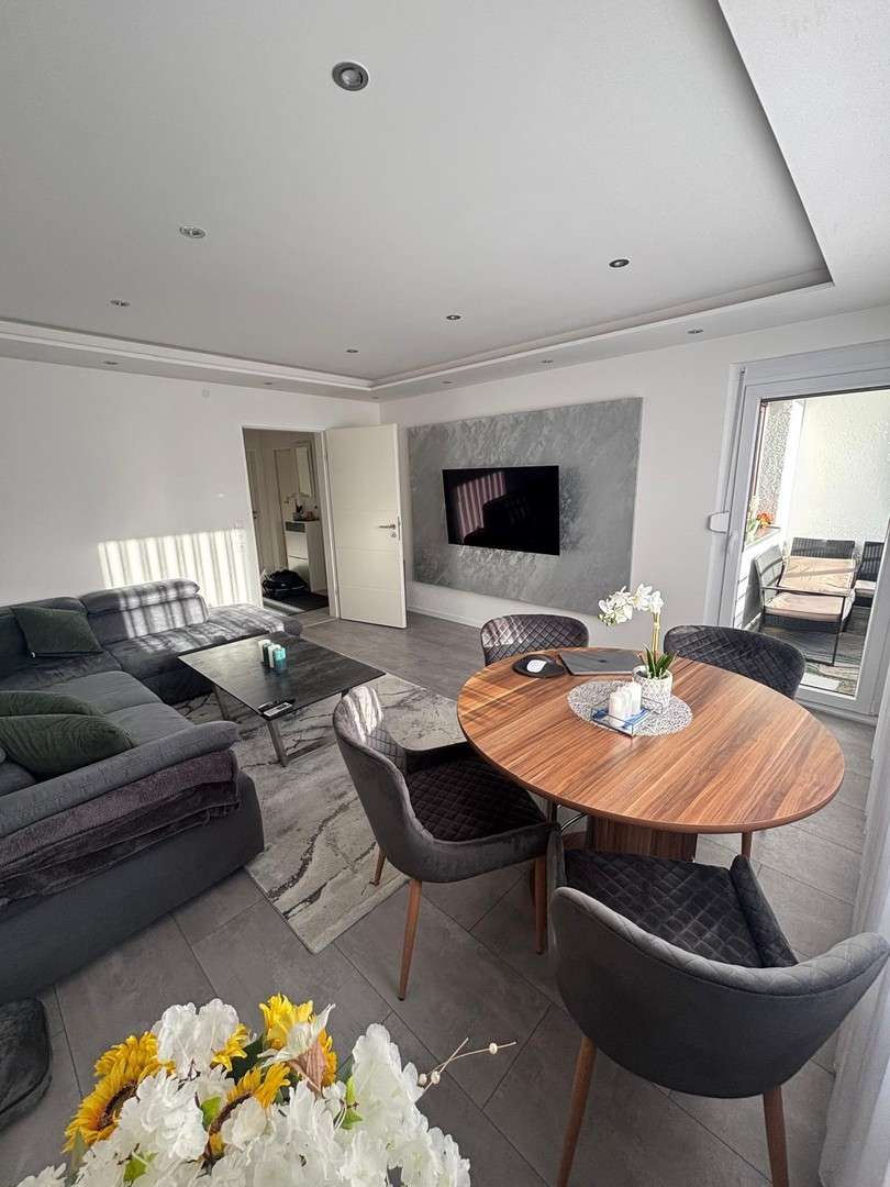 Thumbnail-Wohnung zum Kaufen in Steinenbronn 244.000,00 € 56 m²