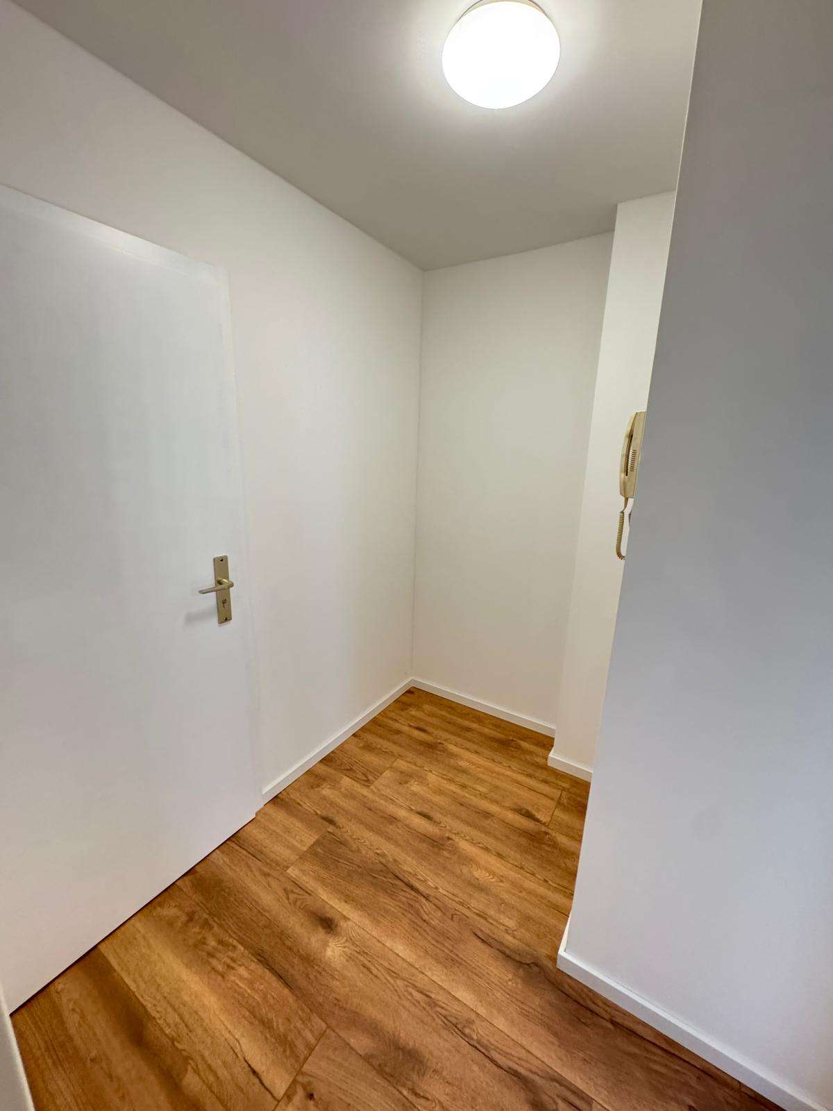 Thumbnail-Wohnung zum Mieten in Karlsruhe 450,00 € 22 m²