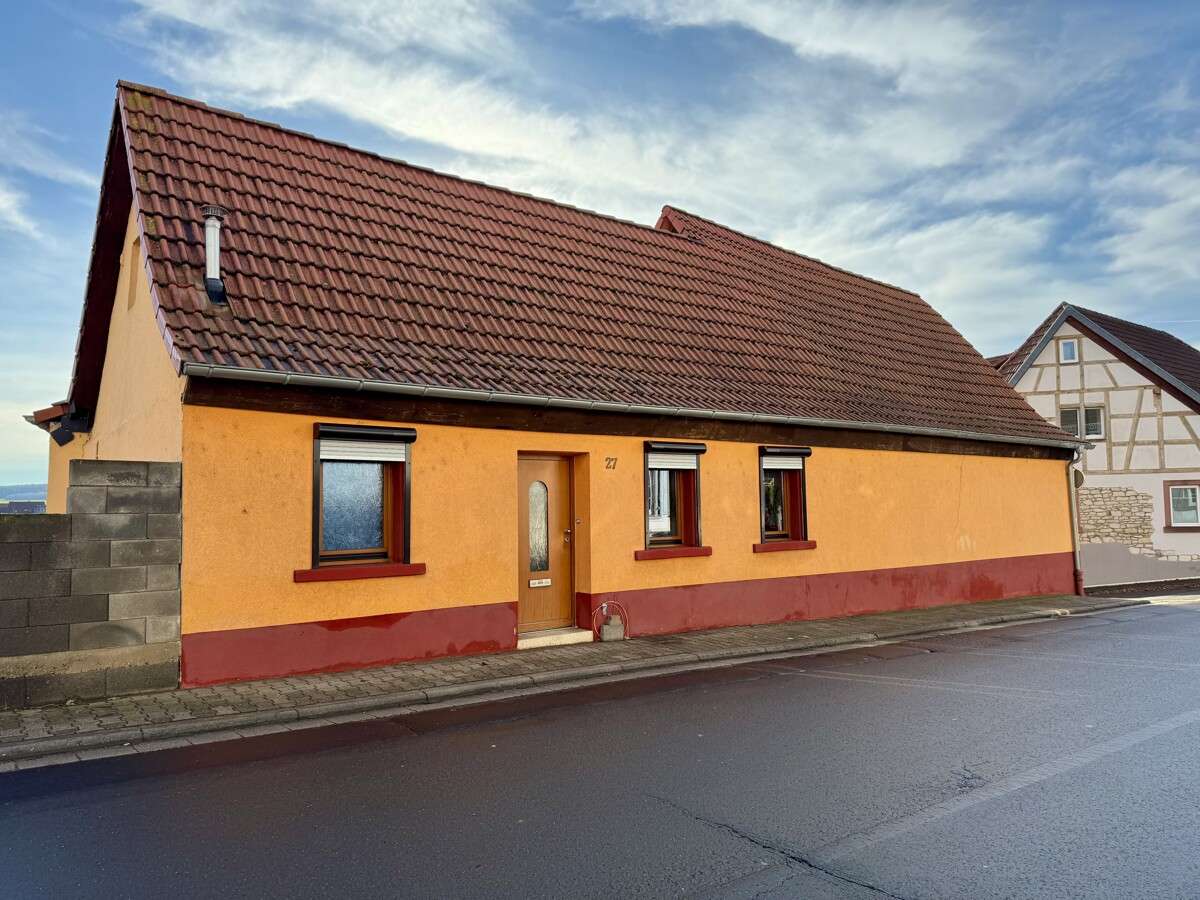 Thumbnail-Haus zum Kaufen in Dreisen 159.000,00 € 69 m²