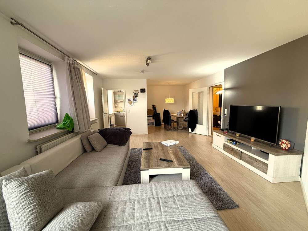 Thumbnail-Wohnung zum Kaufen in Augsburg 210.000,00 € 53.95 m²