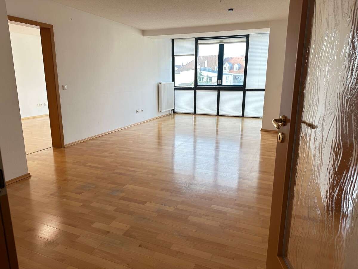 Thumbnail-Wohnung zum Kaufen in Deggendorf 238.000,00 € 91 m²