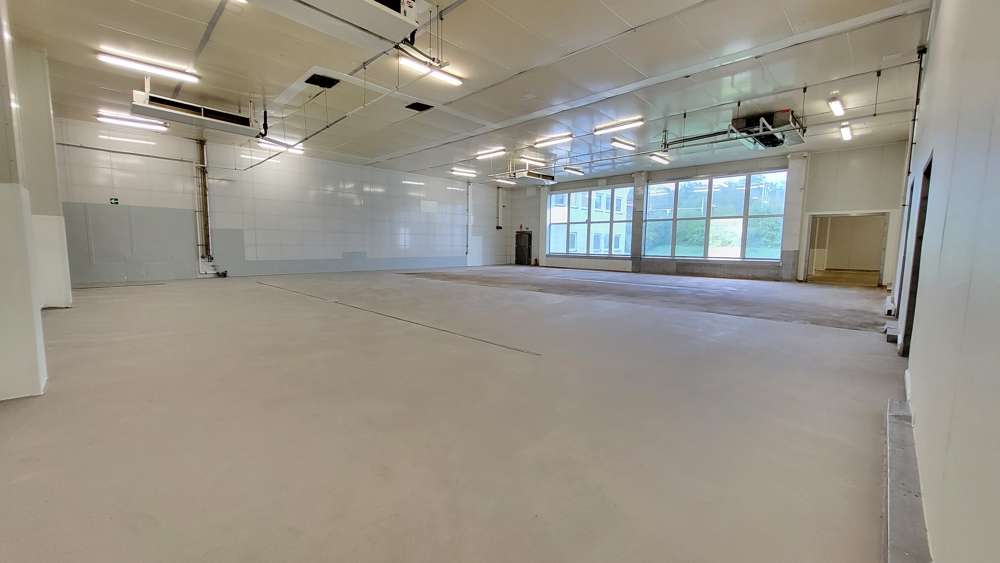 Thumbnail-Halle in Burglengenfeld 6.500,00 € 1025 m²