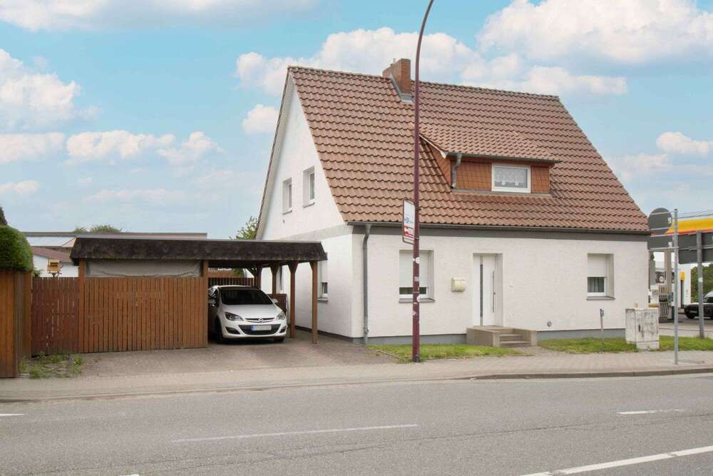 Thumbnail-Haus zum Kaufen in Bergen auf Rügen 220.000,00 € 118.07 m²