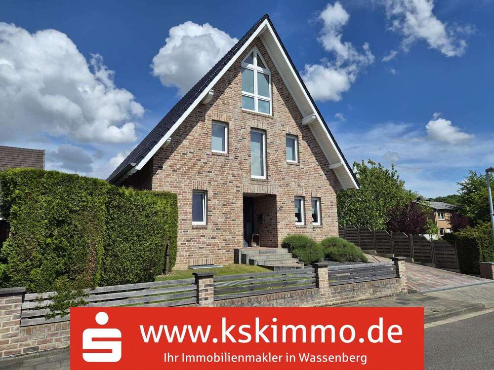 Thumbnail-Haus zum Kaufen in Hückelhoven-Ratheim 419.000,00 € 122 m²