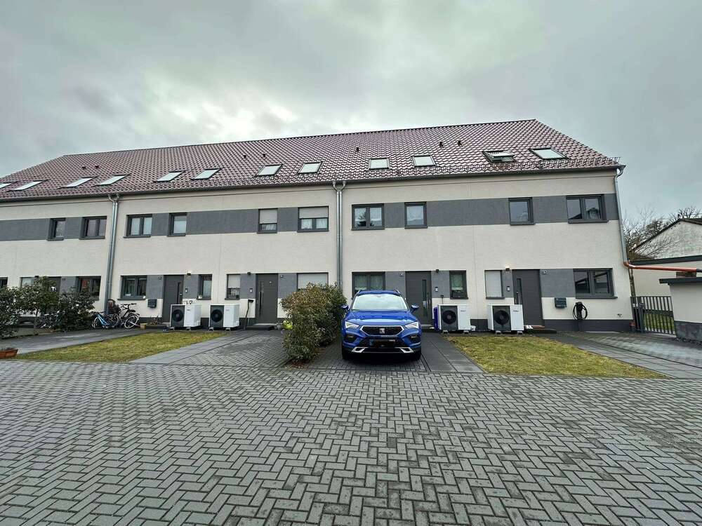 Thumbnail-Haus zum Kaufen in Taunusstein-Wehen 816.000,00 € 193.96 m²