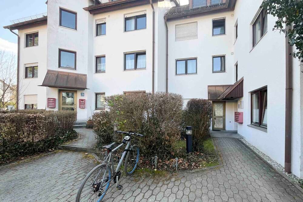 Thumbnail-Wohnung zum Kaufen in Oberschleißheim 349.000,00 € 63.17 m²