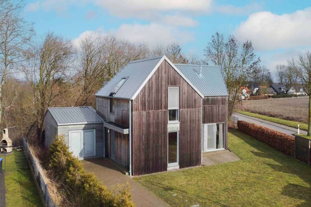 Thumbnail-Haus zum Kaufen in Göhren-Lebbin 399.000,00 € 135.07 m²