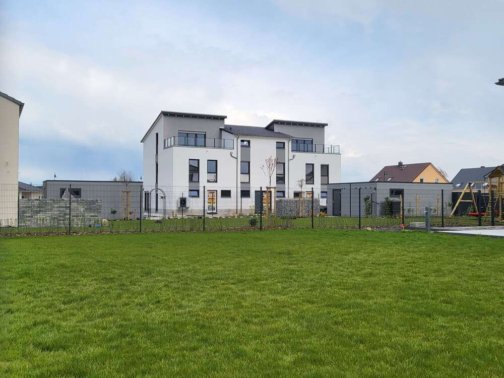 Thumbnail-Grundstück zu verkaufen in Naunhof 499.698,00 € 1564 m²